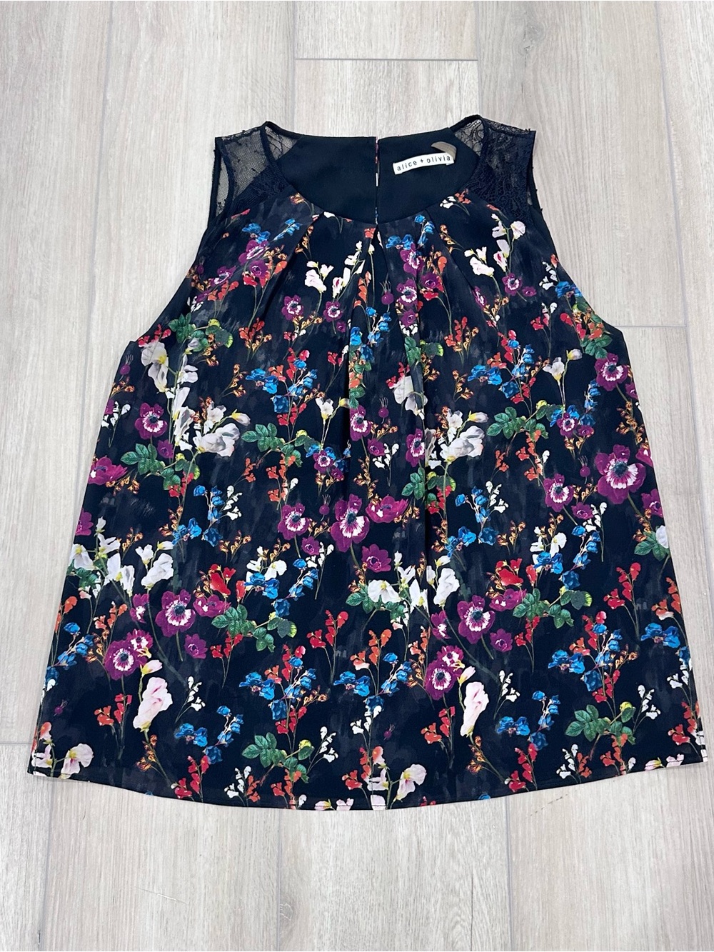 Alice + Olivia floral lace sleeveless top multicolor XS